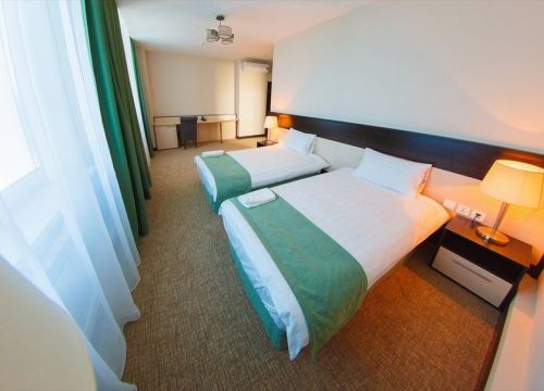 +73012379777 звонок из Reston Hotel & SPA