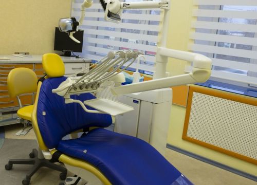 +73412312100 звонок из Стоматология РеСто