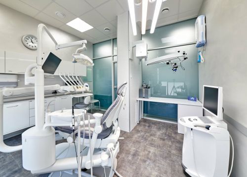 +73422061505 звонок из Стоматологическая клиника Чароит