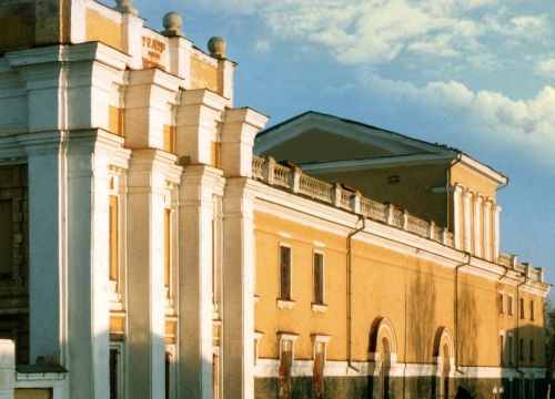 +73435562150 звонок из МАУК Ирбитский драматический театр им. А. Н. Островского