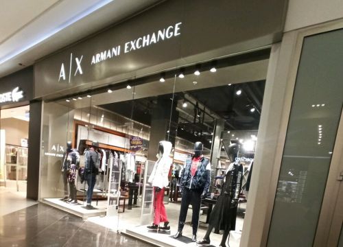 +73812446754 звонок из Armani Exchange