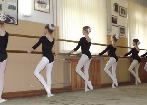 +74942533531 звонок из Детская школа искусств № 2