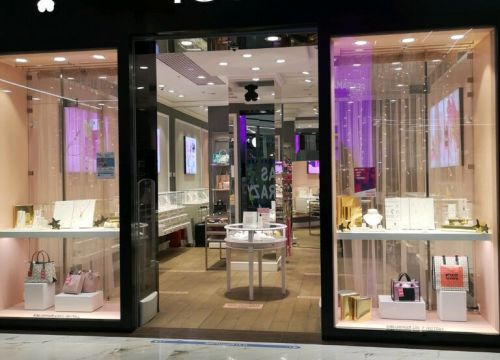 +74951033032 звонок из Tous