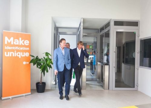 +74951330003 звонок из Isbc Принт