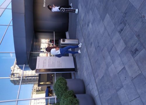 +74952250000 звонок из Мерседес-Бенц Рус