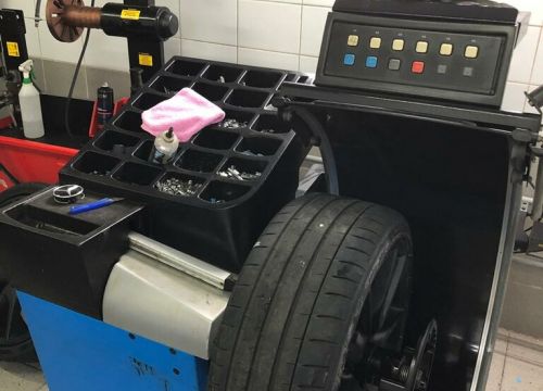 +74952499979 звонок из Автомойка на Мосфильмовской Фора