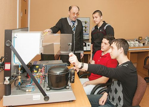 +74953275143 звонок из ГБПОУ Пищевой колледж № 33