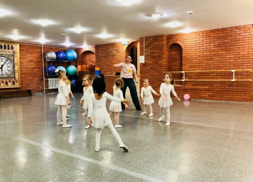 +74953501372 звонок из Центр творчества и спорта Ecs