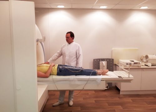 +74957830205 звонок из Медцентр МРТ в Бирюлево