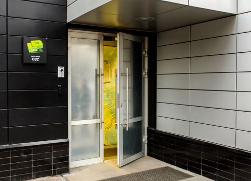 +74957846137 звонок из КлаудЛайт