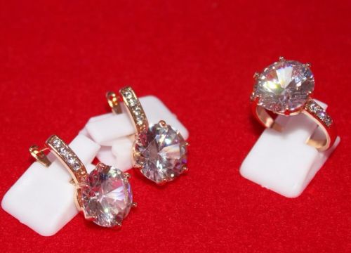 +74994500131 звонок из Дубайское золото