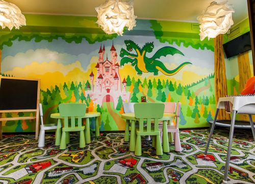 +78005500300 звонок из Горыныч