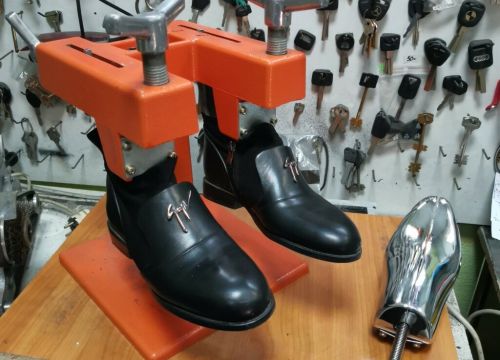 +79031431002 звонок из Ремонт обуви