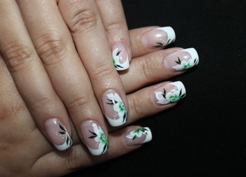 +79031771066 звонок из Студия дизайна и наращивания ногтей Эгоистка