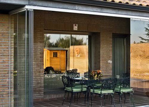 +79035806543 звонок из Ремонт окон