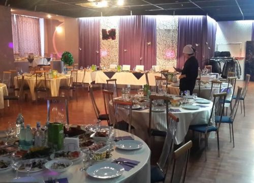 +79037590750 звонок из Столовая 42