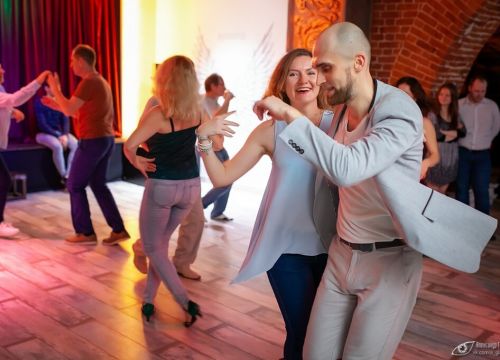 +79056610234 звонок из Студия танцев Social Dance Studio