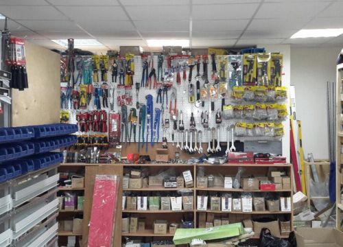 +79057240365 звонок из Стройхозтовары