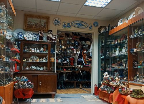 +79067070390 звонок из Секонд-хенд | GutMagaz