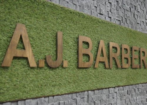 +79090810303 звонок из Барбершоп A. J. Barber
