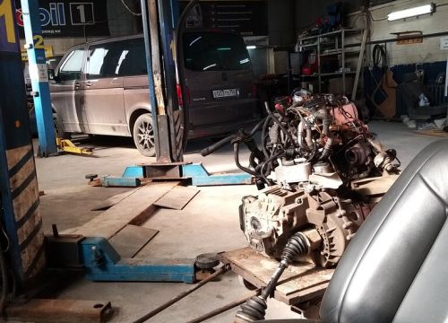 +79096411111 звонок из Автосервис 13км