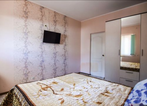 +79104040779 звонок из Гостевой дом На Кирова