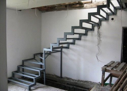 +79105131588 звонок из Строй Лестниц