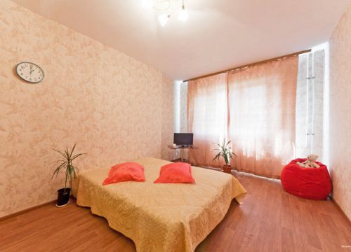 +79117083212 звонок из Жилье на сутки