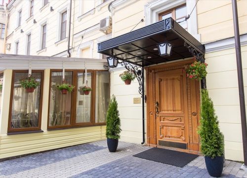 +79117525456 звонок из Мойка 5