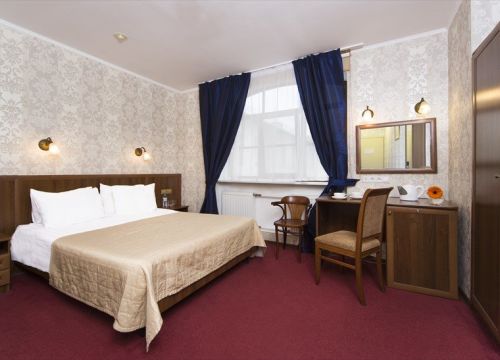 +79117525456 звонок из Мойка 5