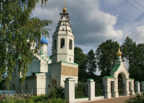 +79160691557 звонок из Церковь Николая Чудотворца в Батюшково