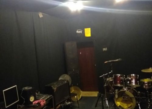 +79165464046 звонок из Репетиционная база Freza Sound