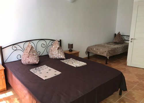 +79165481881 звонок из Гостевой дом на Школьном переулке 28