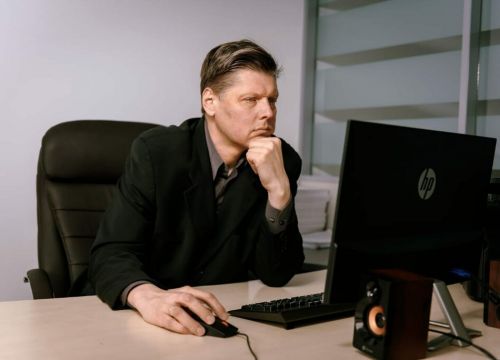 +79166321722 звонок из Московская юридическая компания Ювеста