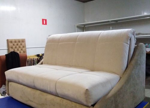 +79168275540 звонок из Декор диван