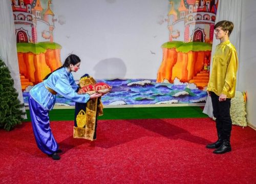 +79184331218 звонок из Театр Тмин