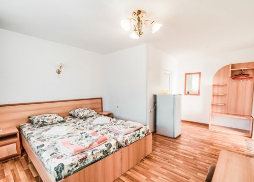 +79184820788 звонок из Гостевой дом Южный