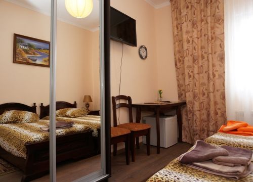 +79192583755 звонок из Отель Советская 49