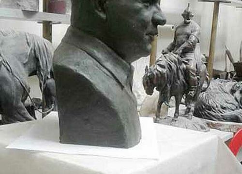 +79218921267 звонок из Галерея скульптуры Евгения Буркова