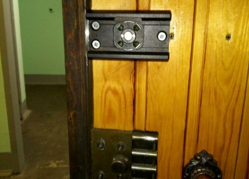 +79219310179 звонок из Служба по вскрытию и замене замков