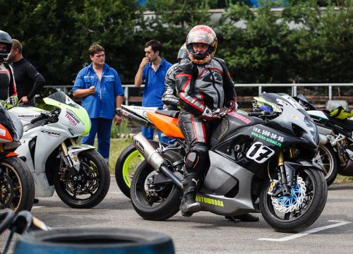 +79251350301 звонок из Мотошкола Street