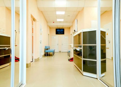 +79259701312 звонок из Медицинский центр Марусино