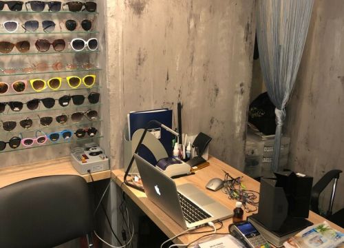 +79261880777 звонок из Loft. Оптика