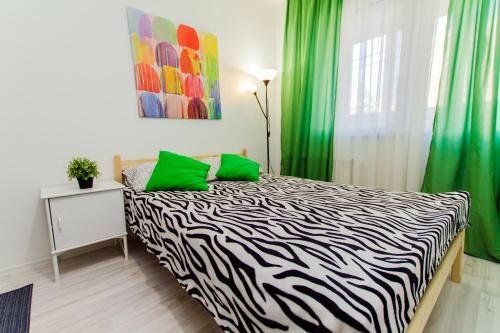 +79265260222 звонок из Apartaments Sportivnaya 12