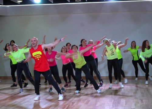 +79299320472 звонок из Zumba® Fitness