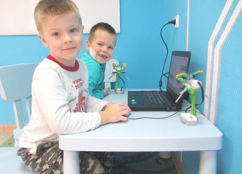 +79302230070 звонок из Школа робототехники StartJunior