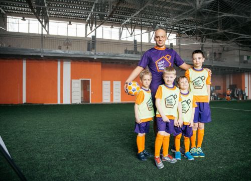 +79375455165 звонок из Детская футбольная школа Чемпионика