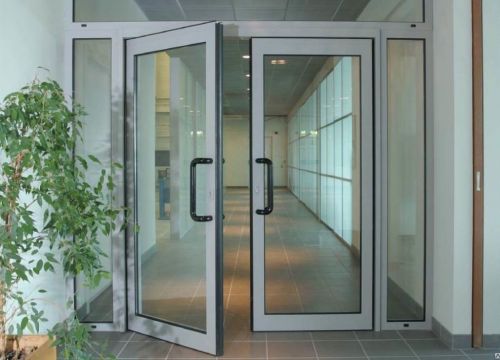 +79379325707 звонок из ОкнаМастер - ремонт пластиковых окон и дверей