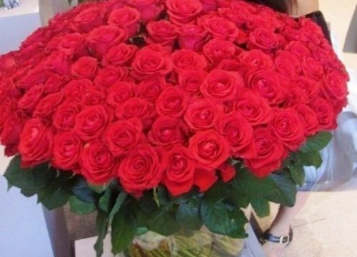 +79506444036 звонок из Элит-Букет салон цветов