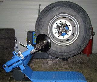 +79509022107 звонок из Грузовой шиномонтаж